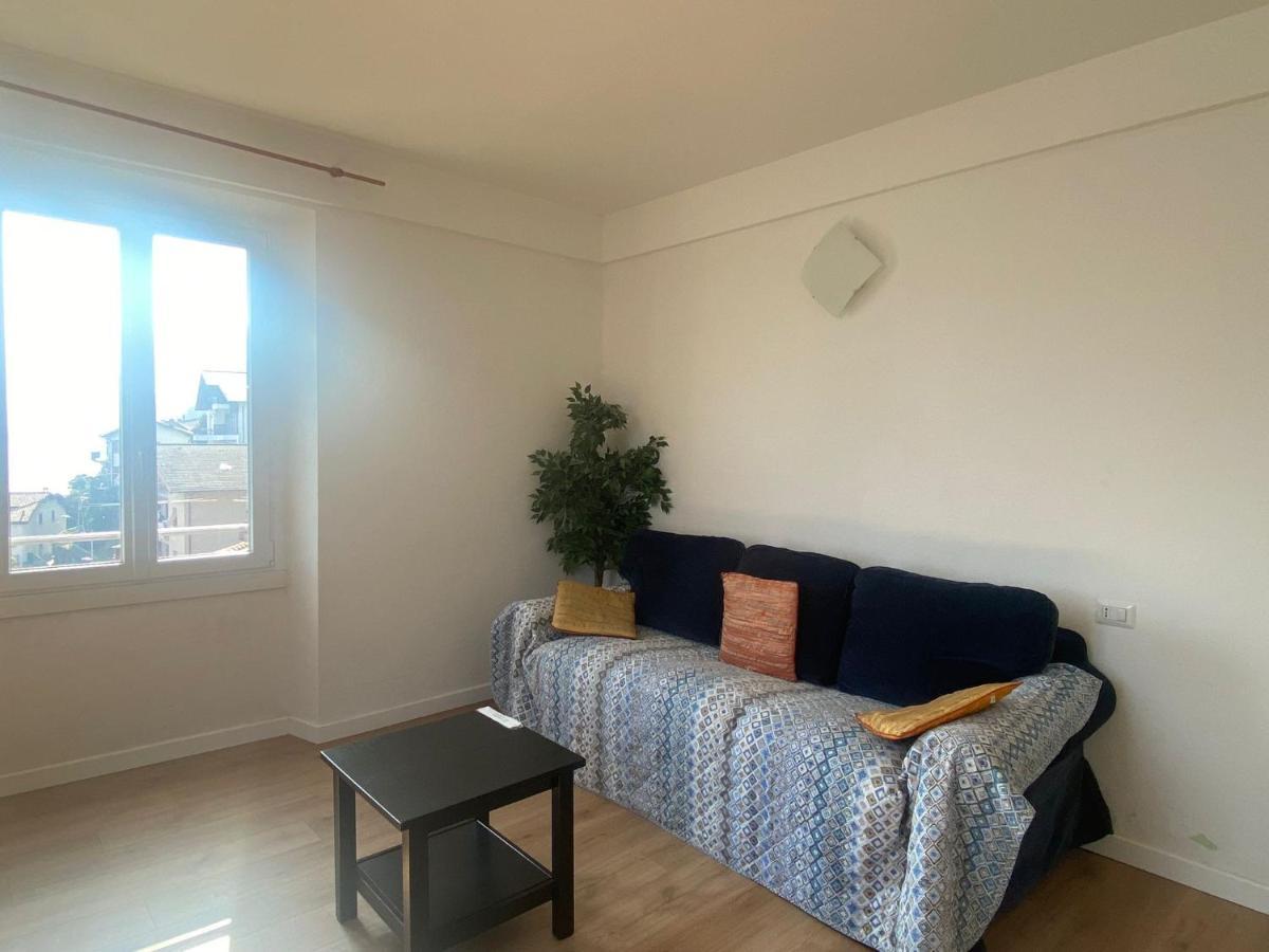 The Family - Apartments In Villa With Lake View 阿尔杰尼奥 外观 照片